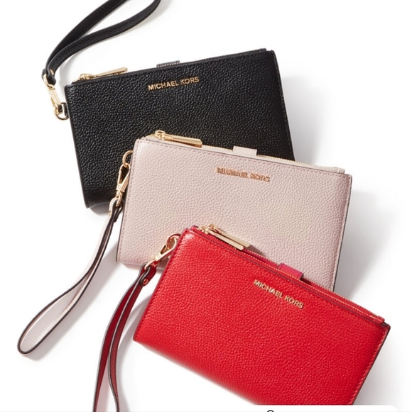 Adele Leather Smartphone Wallet - Picture 7 of 11